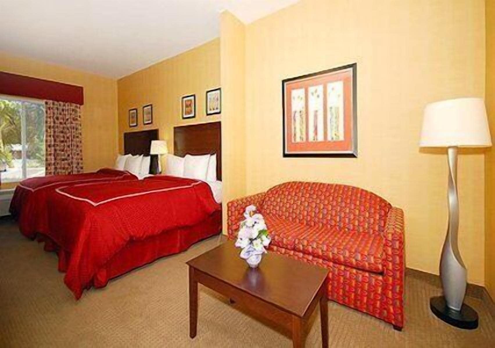 סטרטפורד Quality Suites מראה חיצוני תמונה