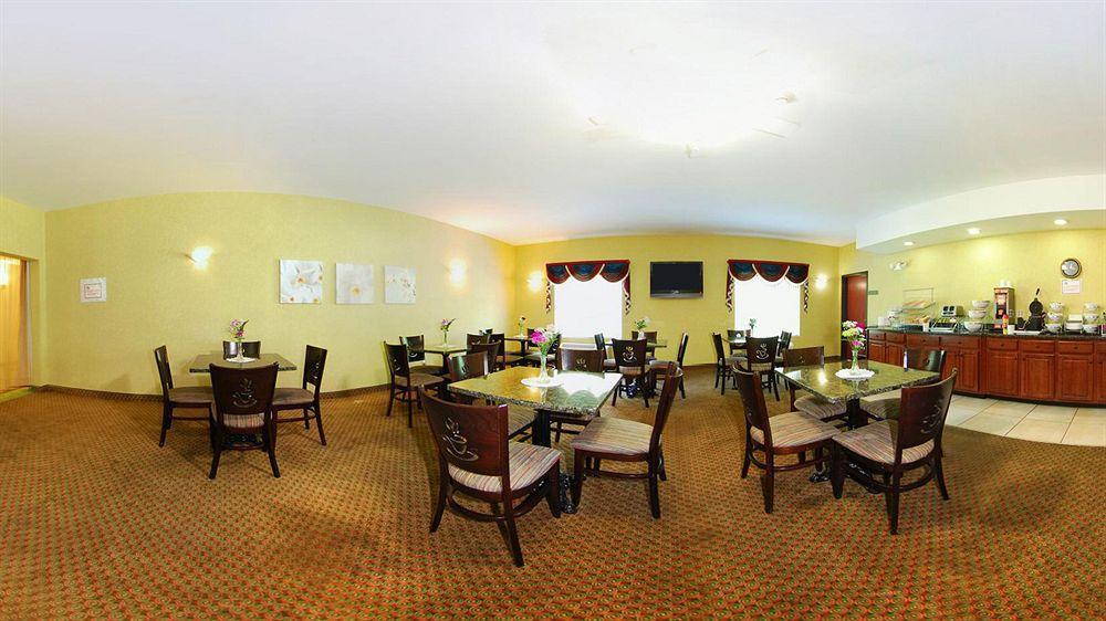 סטרטפורד Quality Suites מראה חיצוני תמונה